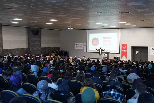 gri koç gökhan müftüoğlu